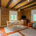 Sirpukka By Interhome Tihusniemi