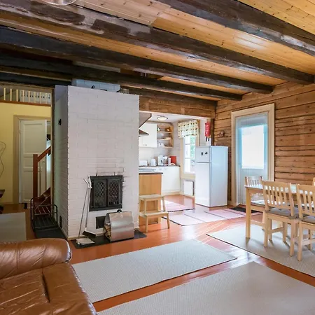 Сasa de vacaciones Sirpukka By Interhome Tihusniemi